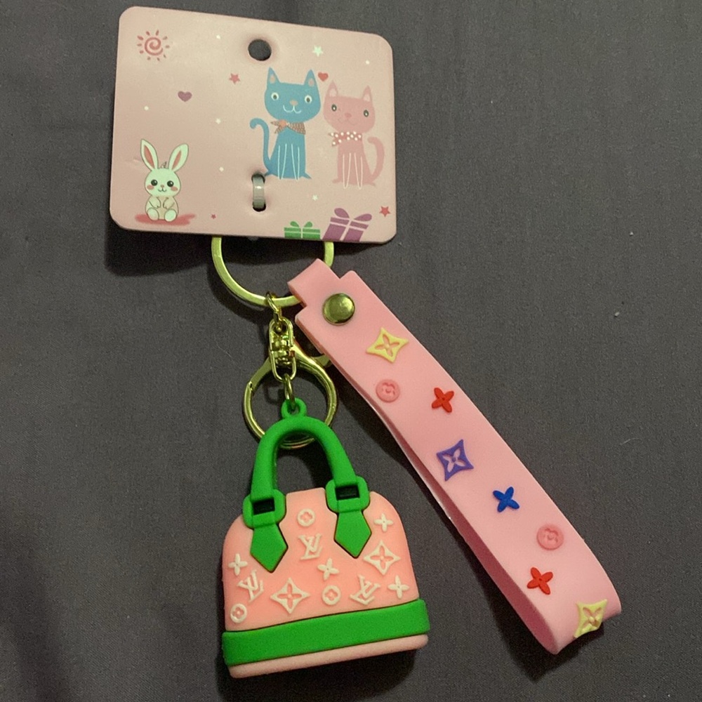 Pink and White Keychain Accessory nwt or green a pink - Picture 2 of 2